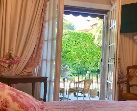 Bed & Breakfast L'air Du Temps 4*